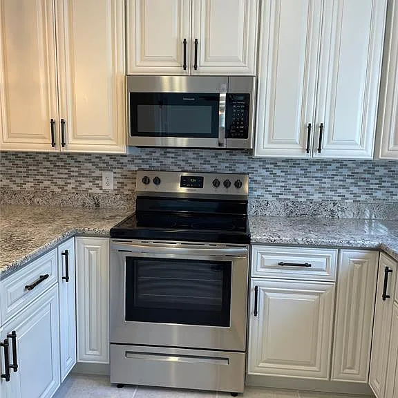 1424 Chesterfield Dr — Photo 11