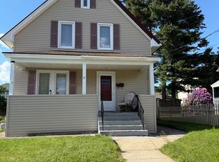 37 Greendale Ave, Worcester, MA 01606