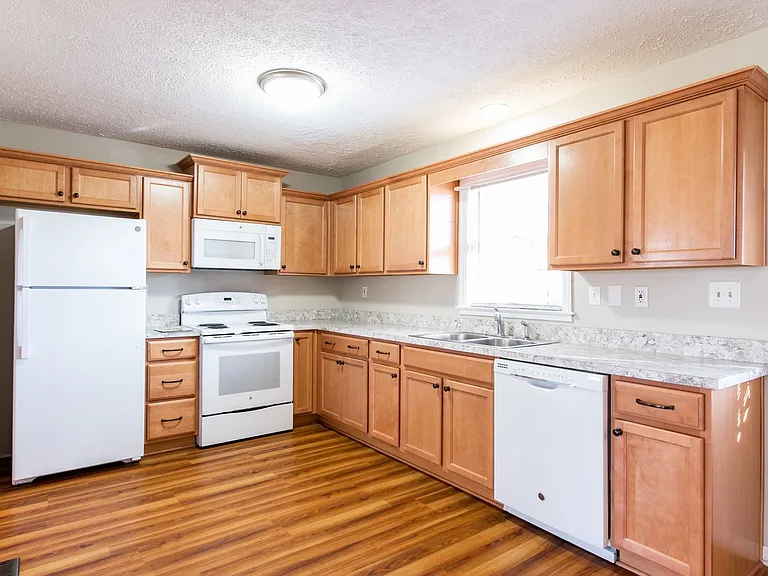18 Cardwell Way — Photo 11