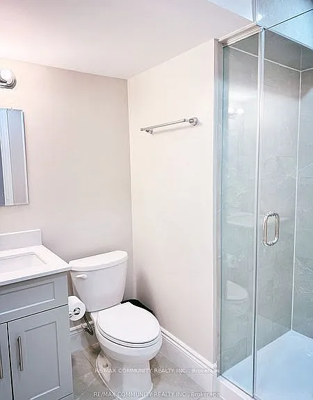 19 Yvette St NW #BASEMENT — Photo 3