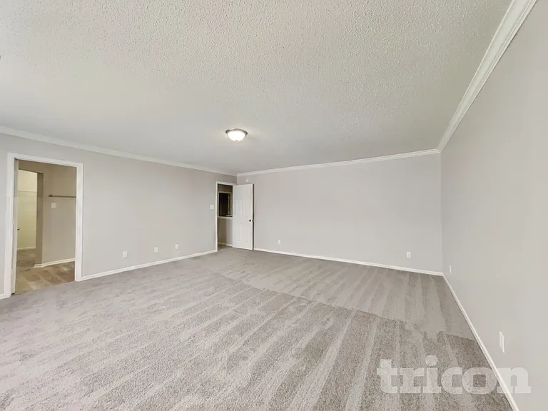 8432 Centenary Dr — Photo 10