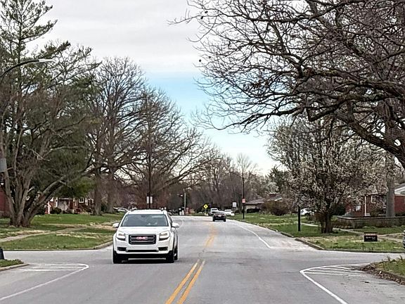 4th image of 3213 Furman Blvd