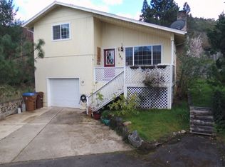 385 Wood Crest Dr, Myrtle Creek, OR 97457