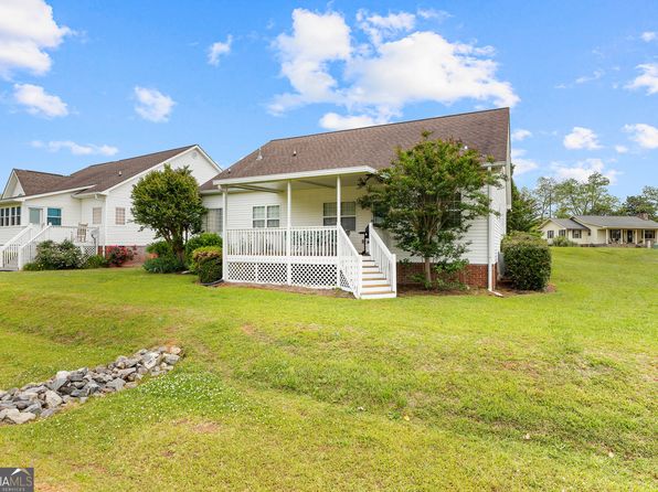 210 O St SW, Thomaston, GA 30286