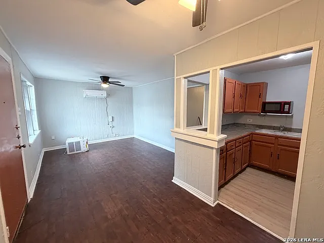 1224 San Angelo — Photo 3