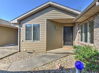 2120 S Imboden Pl, Decatur, IL 62521