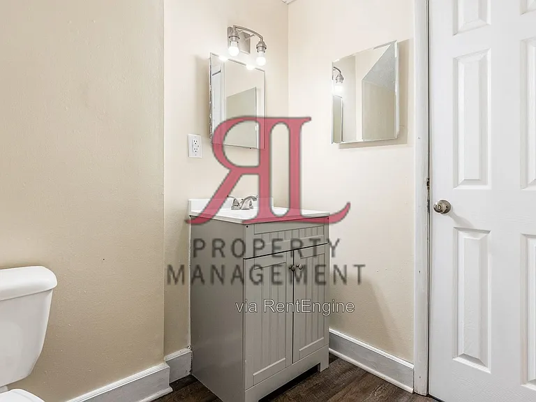 5026 Astoria Ave — Photo 15