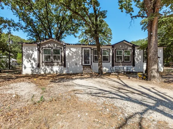 9776 Navajo Ln, Quinlan, TX 75474