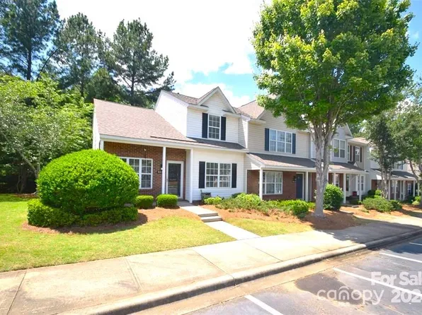 3034 Caldwell Ridge Pkwy, Charlotte, NC 28213