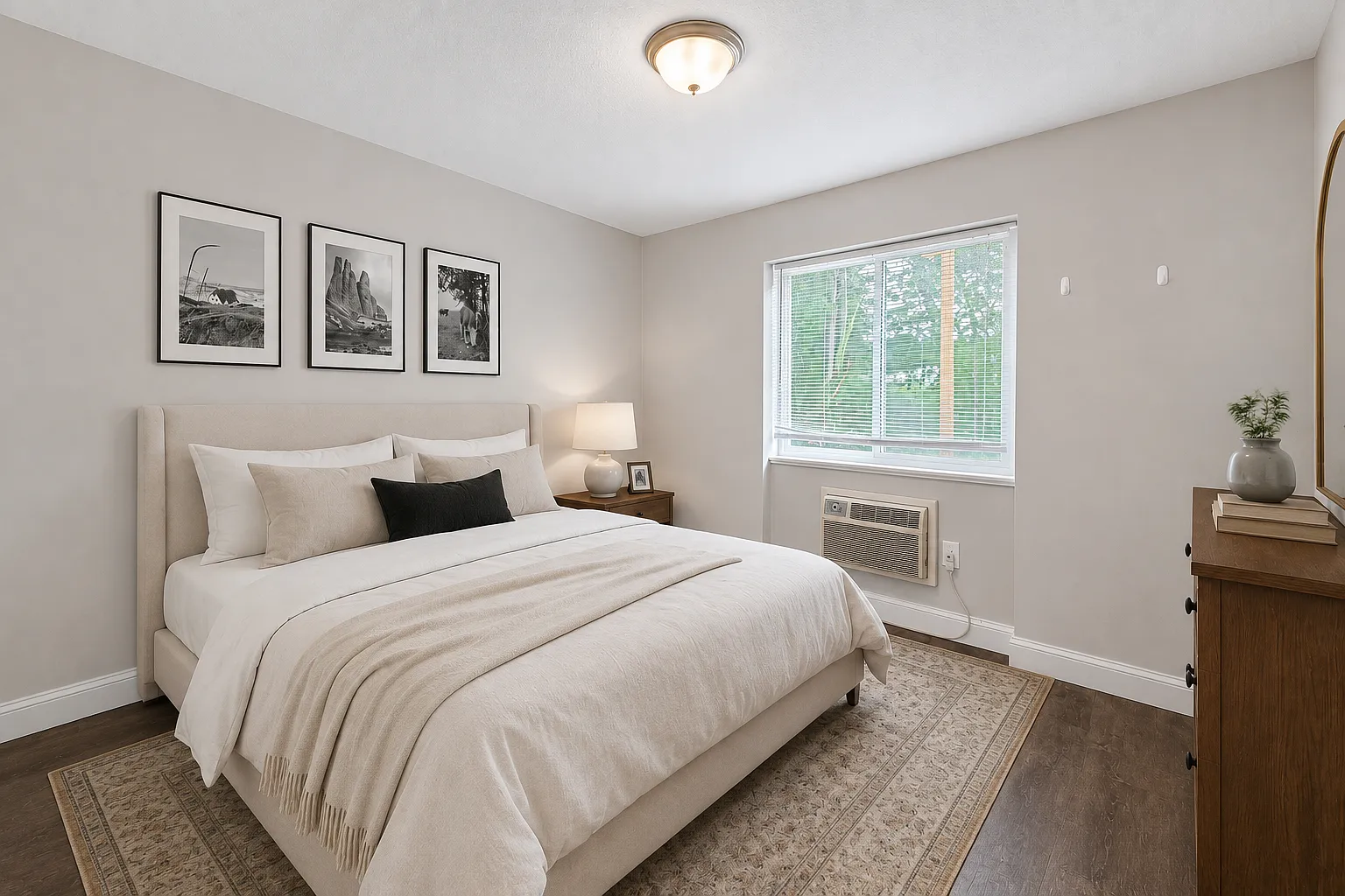 1 bed, 650 sqft, $2,000 — Photo 3