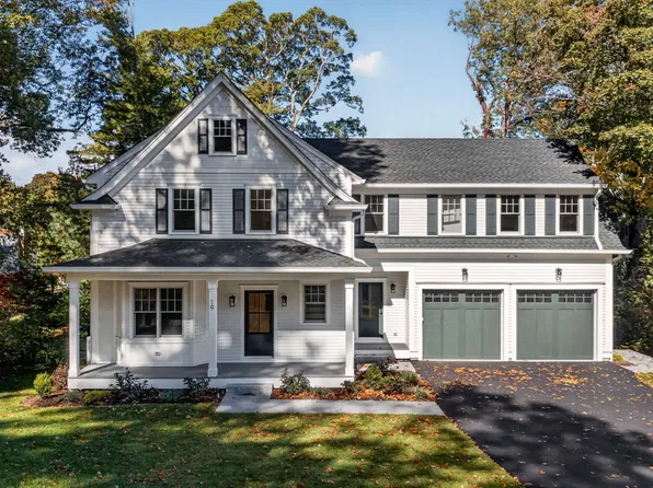 19 Orchard St, Wellesley, MA 02481