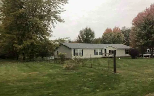 10863 N Syracuse Webster Rd photo 1