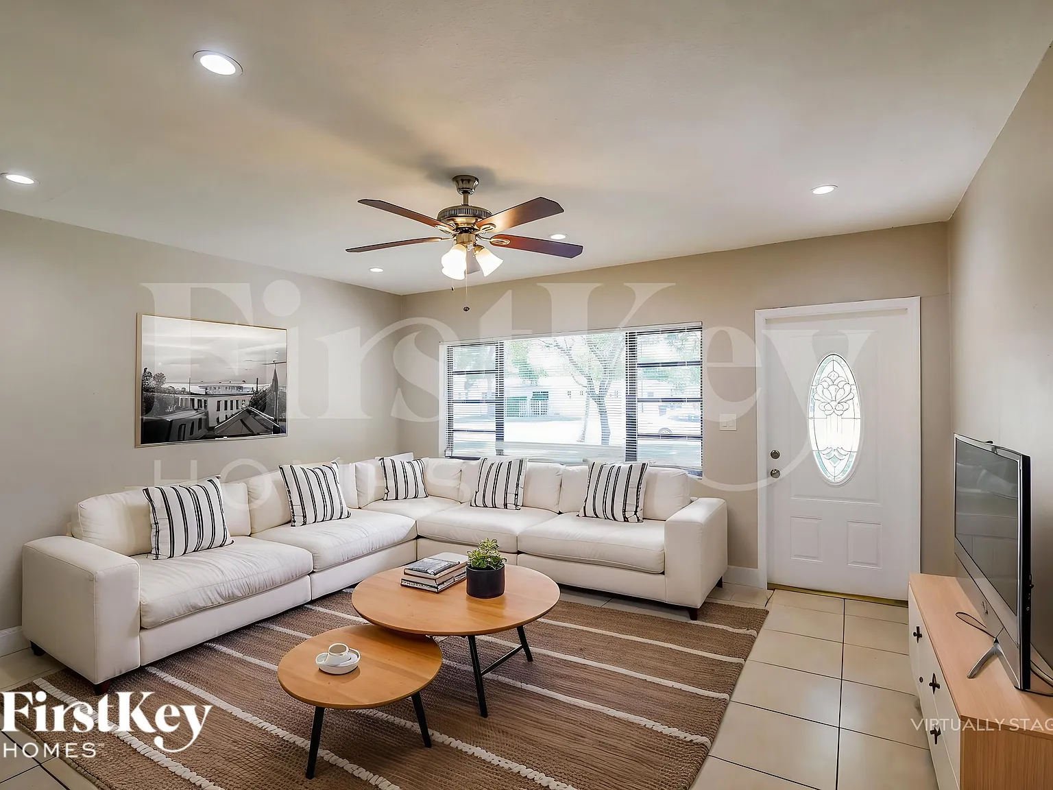 4 bed, 3.0 bath, 2086 sqft, $3,350 — Photo 3