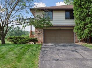 4595 Cantebury Cir, Eagan, MN 55123