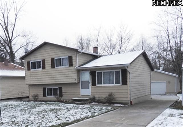 1st image of 1035 Moneta Ave