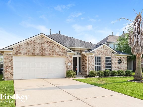2nd image of 5914 Rosemary Cir