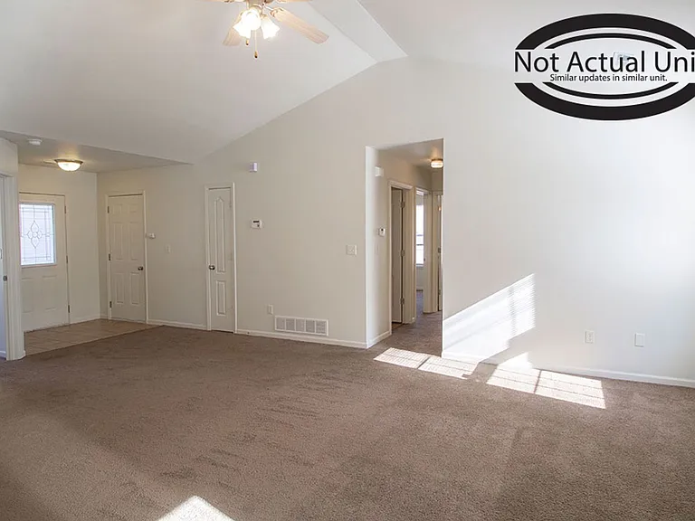 1500 Bodie Dr — Photo 5