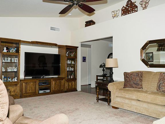 5th image of 8239 E Navarro Ave