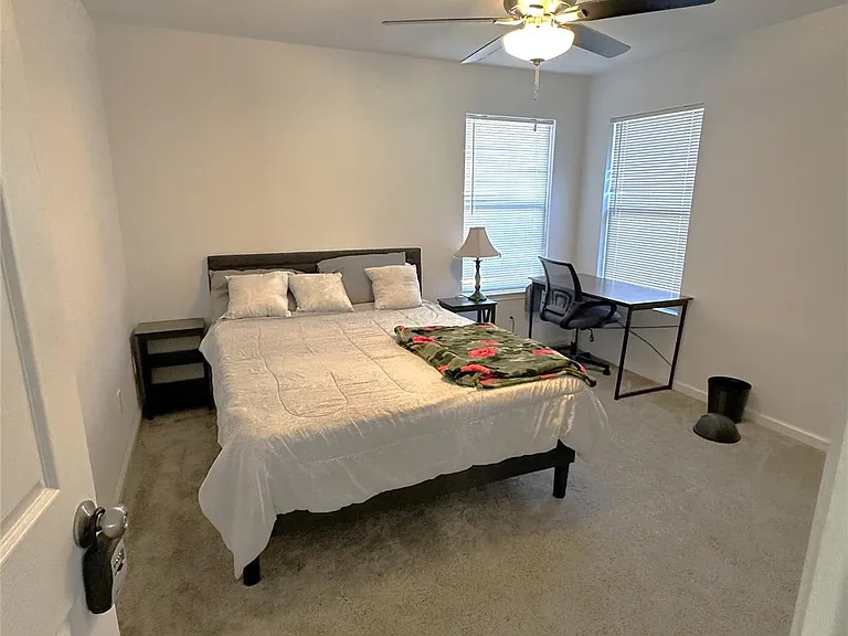 13609 Letti Ln — Photo 17