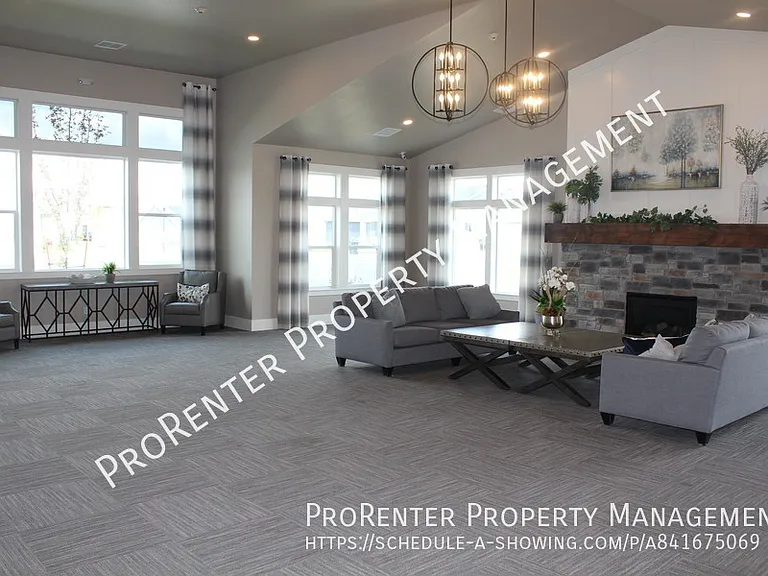1152 W Beacon Way — Photo 26