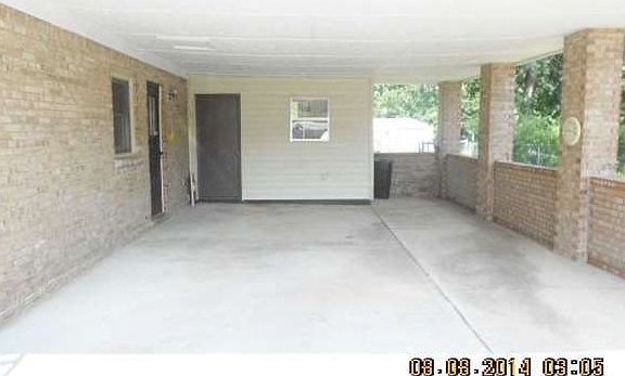 4th image of 6 Sommerset Dr
