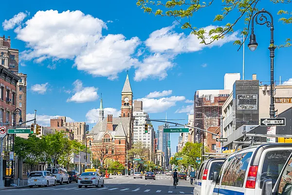 Rented by Keller Williams NYC | media 20