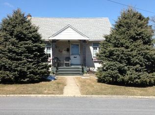 207 E Union St, Whitehall, PA 18052