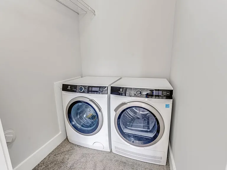 Echelon Glen — Photo 18