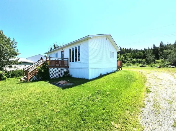 6 Harbour Side Road, Frederickton, NL A0G2C0