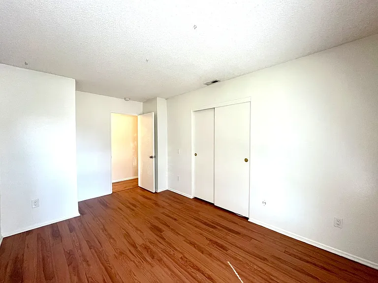 2757 Aries Ln — Photo 16