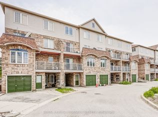 200 McLevin Ave #109, Toronto, ON M1B 6C7