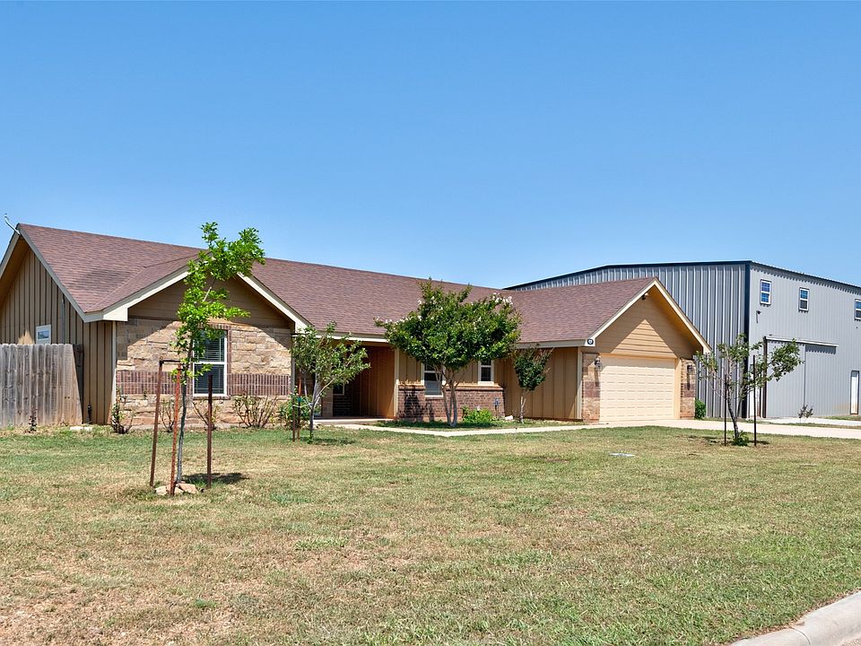 1st image of 272 Hondo Rd