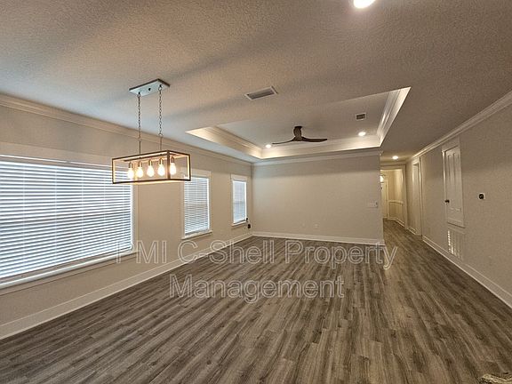 3rd image of 6047 Twenty One Oaks Dr