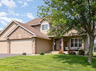 1006 9th Street Ct SE, New Prague, MN 56071