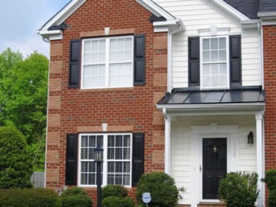 1st image of 3117 Friars Walk Ln