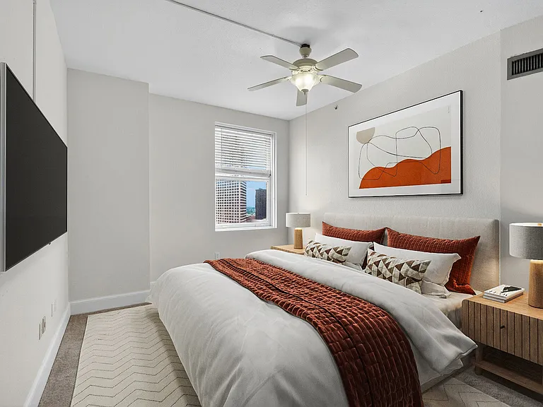 Gravier Place Apartments — Photo 8