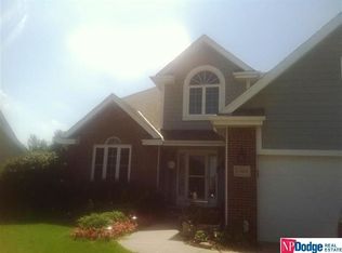 13905 Larimore Ave, Omaha, NE 68164