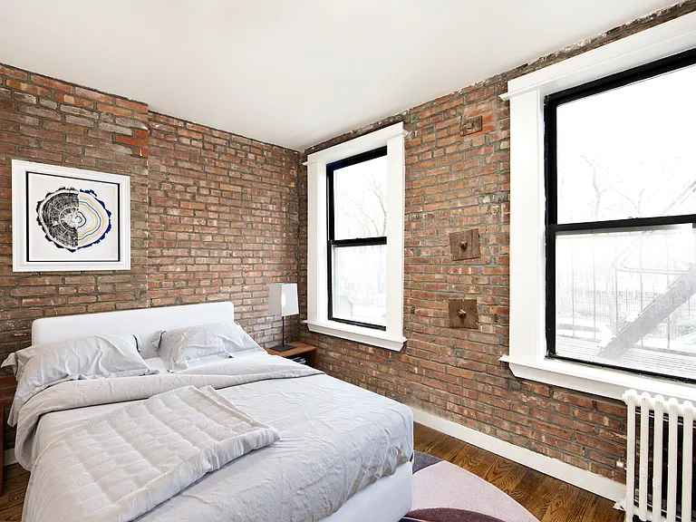 15 Essex St #15 — Photo 2