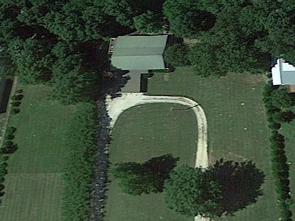 3rd image of 682 Tawassee Pointe Dr