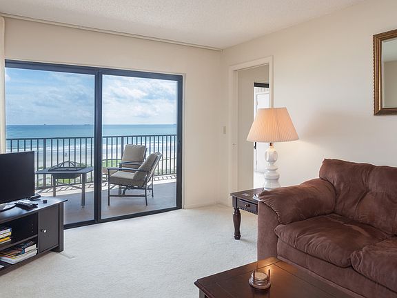 3rd image of 8498 Ridgewood Ave APT 2405