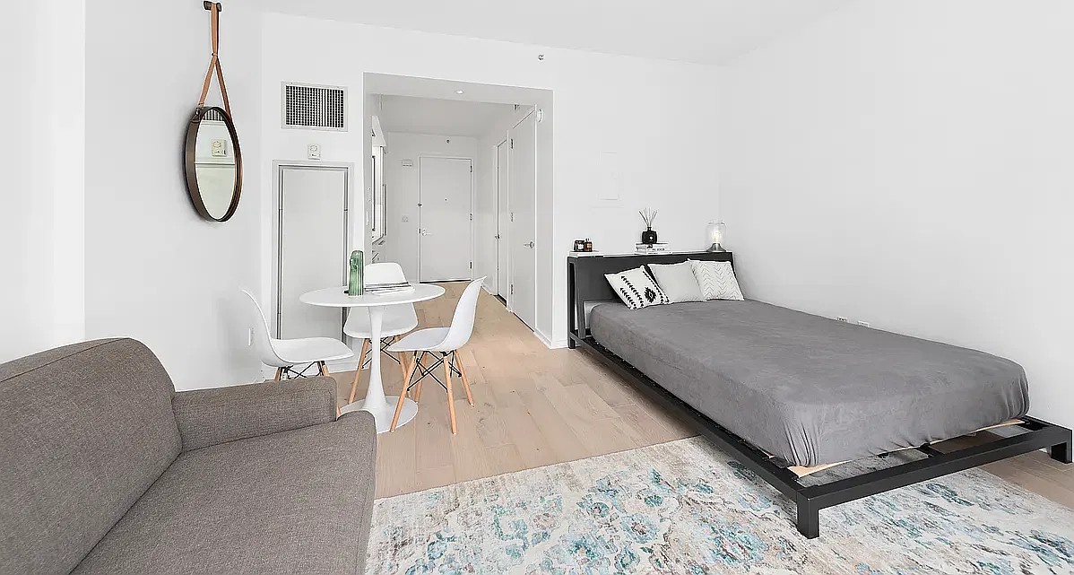 340 East 23rd Street — Photo 3