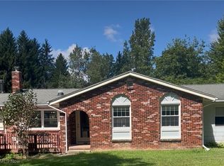 6171 Barrett Rd, Geneva, OH 44041