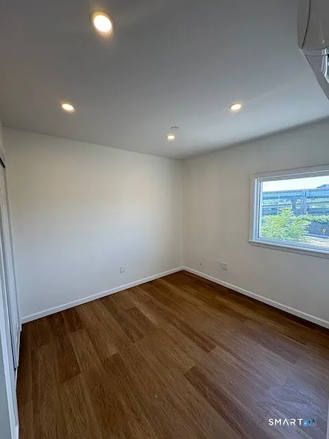 1 bed, 1.0 bath, 13716 sqft, $1,400 — Photo 4