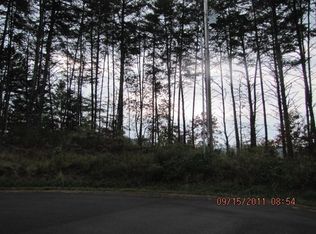 131 Honeysuckle Cove Rd, Turtletown, TN 37391