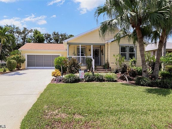 3rd image of 24500 Rio Villa Lakes Cir