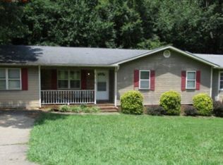 421 Oak Rd, Anniston, AL 36206