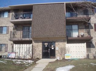 1513 Jefferson Ave #302, Naperville, IL 60540