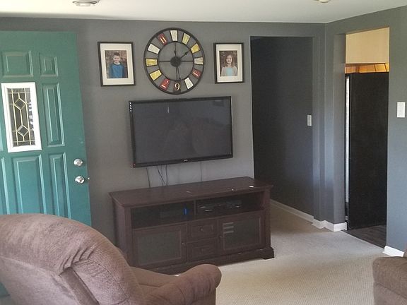 4th image of 32 Jordan Dr