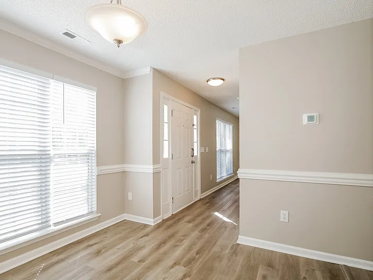 6104 Brick Landing Dr — Photo 5