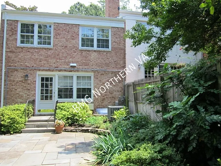 1160 Wimbledon Dr — Photo 27